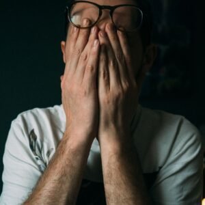 Del miedo que atormenta al temor que da sabiduría 1 Juan 4:18, Job 28:28